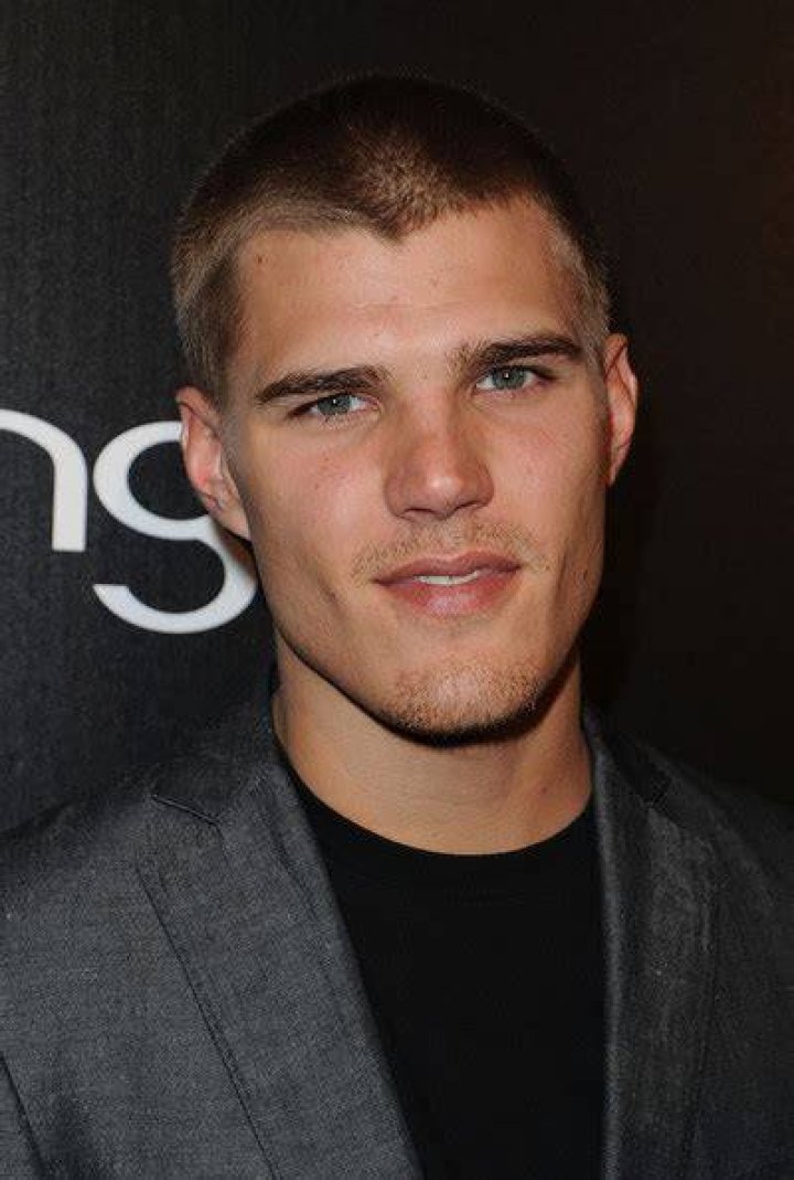 Chris Zylka Actor: Unveiling the Talents of a Rising Hollywood Star