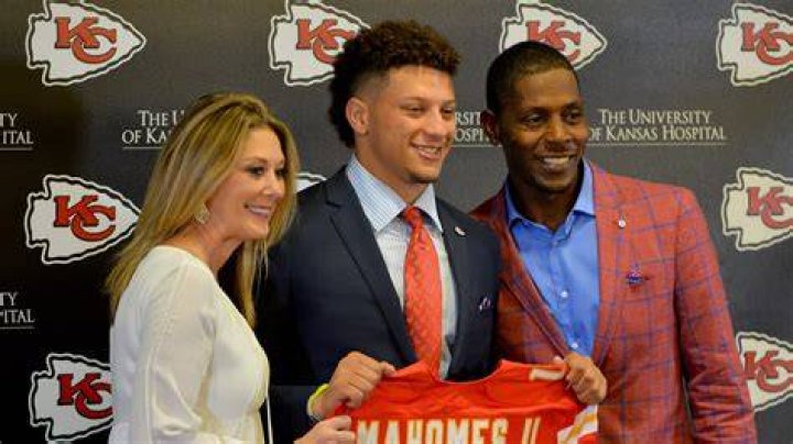 What Team Did Patrick Mahomes' Dad Play For? Exploring the Legacy of a Baseball Icon